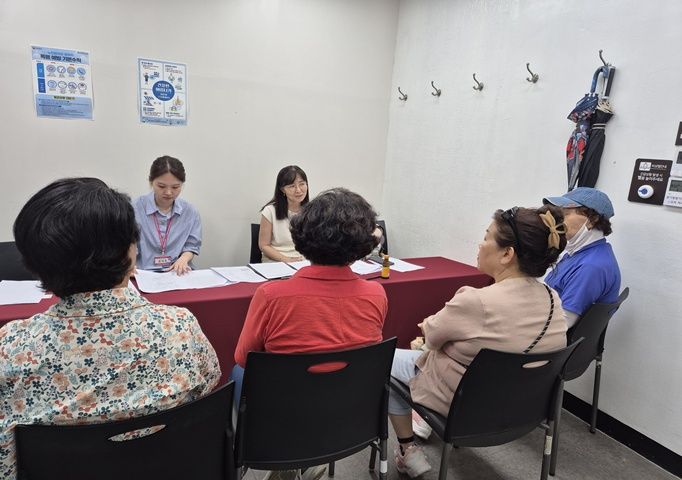 [고령자취업] 괜찮은 일자리 만들기 프로젝트 시즌3 취업사관학교 2기 참여자 선발 면접 실시
