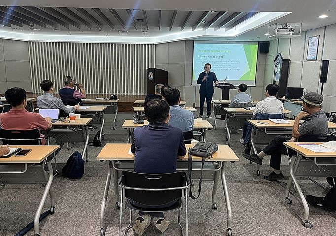 [고령자취업] 괜찮은 일자리 만들기 프로젝트 시즌3 3회기 취업사관학교 전문이수교육(경비) 2~4회기 실시