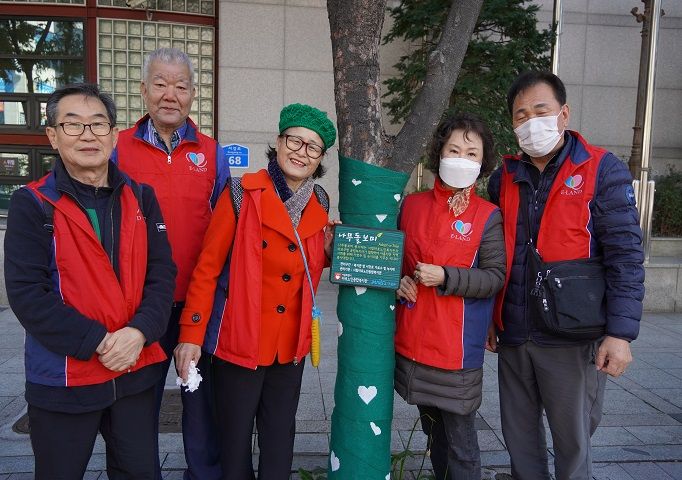 [노인자원봉사] 나무돌보미 봉사대 월동 작업 봉사활동 진행