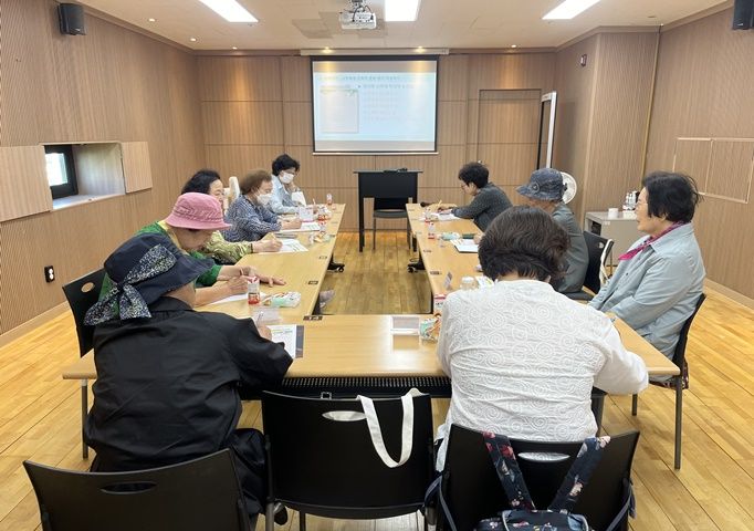 [상담] 사별 1인가구 어르신을 위한 애도 강점관점 집단 프로그램 <웰바이> 6회기 실시