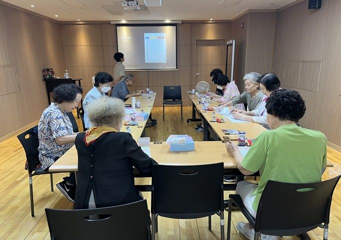 [상담] 사별 1인가구 어르신을 위한 애도 강점관점 집단 프로그램 <웰바이> 3회기 실시