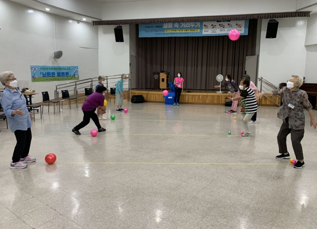 [기능회복] 치매 예방 운동프로그램 「뇌튼튼 몸튼튼」 8월 1주차 실시